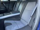 後部座席の使用感はあまりなく、シートに破れや気になるほつれなどなく綺麗な状態を保っております。