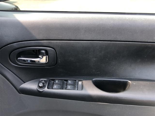 タント カスタムＸ　法定整備付　ＥＴＣ　スライドドア　ＨＩＤ　スマートキー　電動格納ミラー　ベンチシート　ＡＴ　盗難防止システム　ＡＢＳ　ＣＤ　ＤＶＤ再生　アルミホイール　衝突安全ボディ　エアコン　パワーステアリング（4枚目）