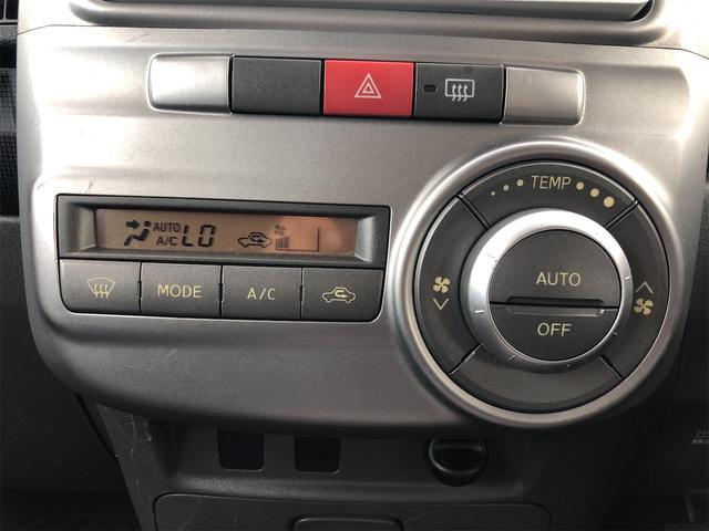 タント カスタムＸ　スライドドア　ナビ　ＴＶ　ＨＩＤ　スマートキー　ベンチシート　ＡＴ　盗難防止システム　ＡＢＳ　ＣＤ　ＤＶＤ再生　アルミホイール　衝突安全ボディ　エアコン　パワーステアリング　パワーウィンドウ（16枚目）
