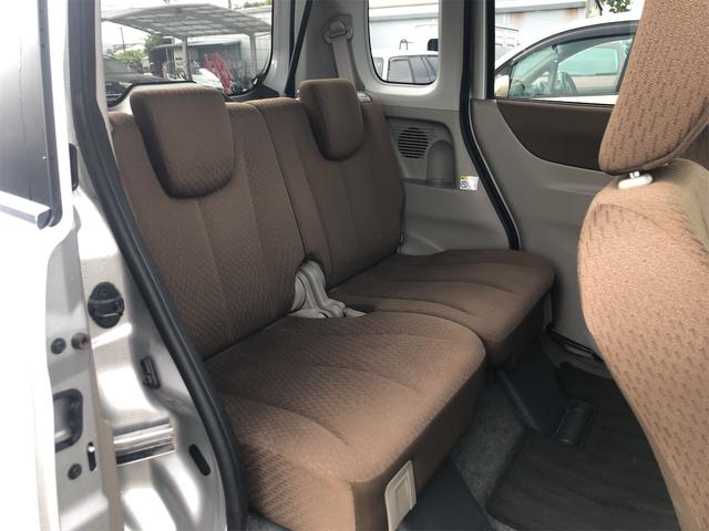 ルークス Ｅ　両側スライド・片側電動　ナビ　ＴＶ　スマートキー　アイドリングストップ　電動格納ミラー　ベンチシート　ＣＶＴ　盗難防止システム　ＡＢＳ　ＣＤ　ＵＳＢ　衝突安全ボディ　エアコン　パワーステアリング（8枚目）