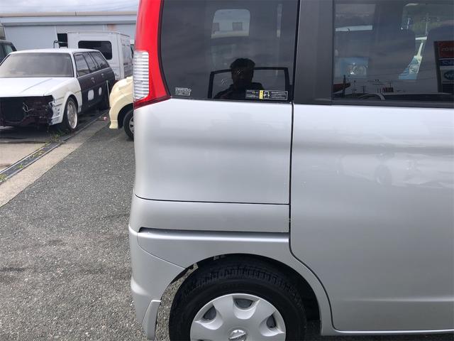 ルークス Ｅ　両側スライド・片側電動　ナビ　ＴＶ　スマートキー　アイドリングストップ　電動格納ミラー　ベンチシート　ＣＶＴ　盗難防止システム　ＡＢＳ　ＣＤ　ＵＳＢ　衝突安全ボディ　エアコン　パワーステアリング（30枚目）