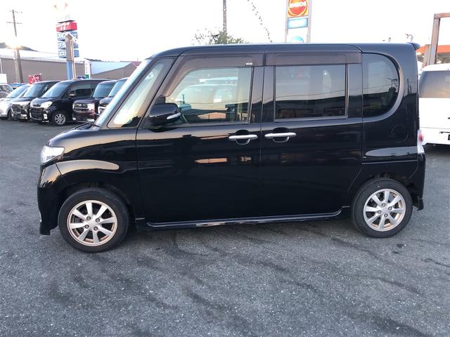 タント カスタムＸ　スライドドア　ＨＩＤ　スマートキー　ベンチシート　ＡＴ　盗難防止システム　ＡＢＳ　ＣＤ　アルミホイール　衝突安全ボディ　エアコン　パワーステアリング　パワーウィンドウ　運転席エアバッグ（18枚目）