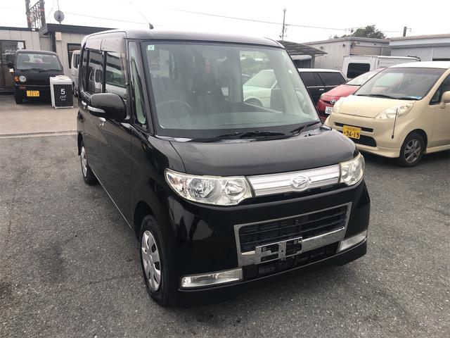 タント カスタムＸ　スライドドア　ＨＩＤ　キーレスエントリー　電動格納ミラー　ベンチシート　ＡＴ　盗難防止システム　ＡＢＳ　ＣＤ　衝突安全ボディ　エアコン　パワーステアリング　パワーウィンドウ（13枚目）