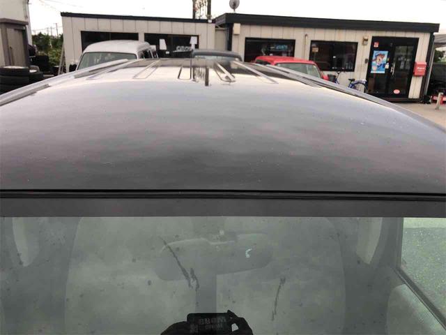 ルーフのペイント剥げありません！！是非ご来店して頂き、実際にご覧になって頂ければと思います。お客様からのご連絡をスタッフ一同、心よりお待ちしております