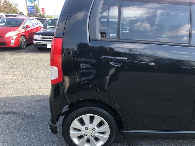 ワゴンＲ ＦＸリミテッド　ドライブレコーダー　スマートキー　電動格納ミラー　ベンチシート　ＡＴ　盗難防止システム　ＣＤ　アルミホイール　衝突安全ボディ　エアコン　パワーステアリング　パワーウィンドウ（30枚目）