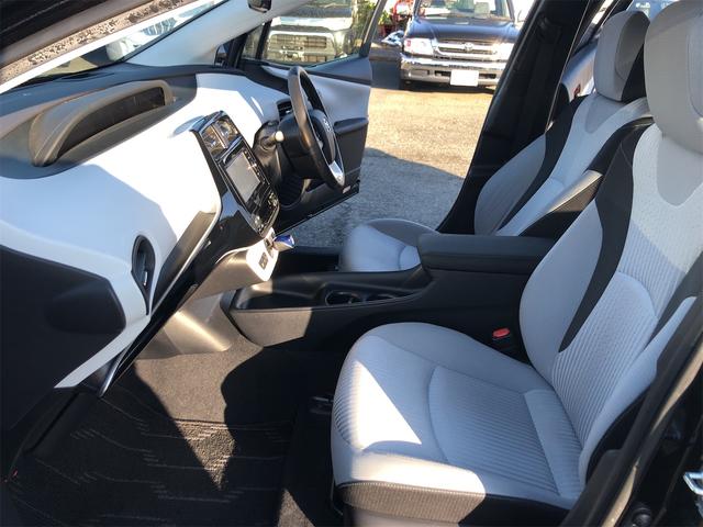 プリウス Sセーフティプラス ETC クリアランスソナー レーンアシスト オートクルーズコントロール パークアシスト 衝突被害軽減システム バックカメラ アルミホイール オートマチックハイビーム LEDヘッドランプ CVT(42枚目)