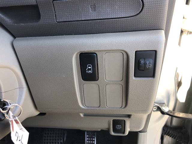 タント Ｘ　電動スライドドア　スマートキー　ベンチシート　ＡＴ　盗難防止システム　ＡＢＳ　ＣＤ　衝突安全ボディ　エアコン　パワーステアリング　パワーウィンドウ（3枚目）