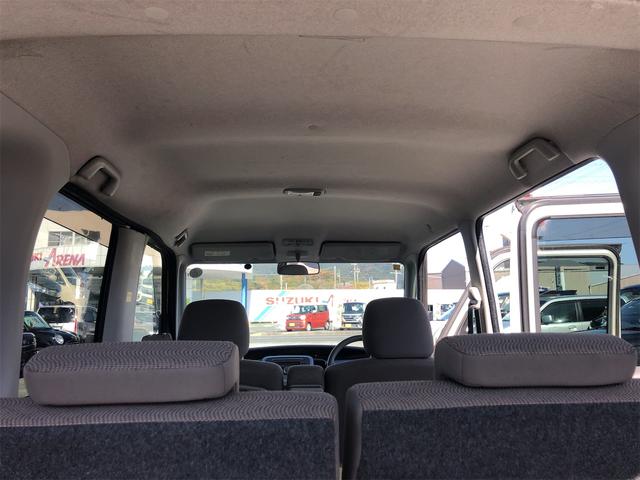 タント Ｘ　電動スライドドア　スマートキー　ベンチシート　ＡＴ　盗難防止システム　ＡＢＳ　ＣＤ　衝突安全ボディ　エアコン　パワーステアリング　パワーウィンドウ（11枚目）