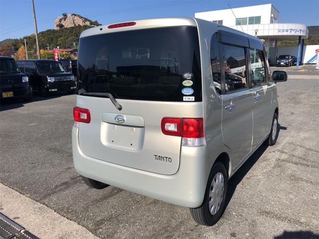 タント Ｘ　電動スライドドア　スマートキー　ベンチシート　ＡＴ　盗難防止システム　ＡＢＳ　ＣＤ　衝突安全ボディ　エアコン　パワーステアリング　パワーウィンドウ（18枚目）