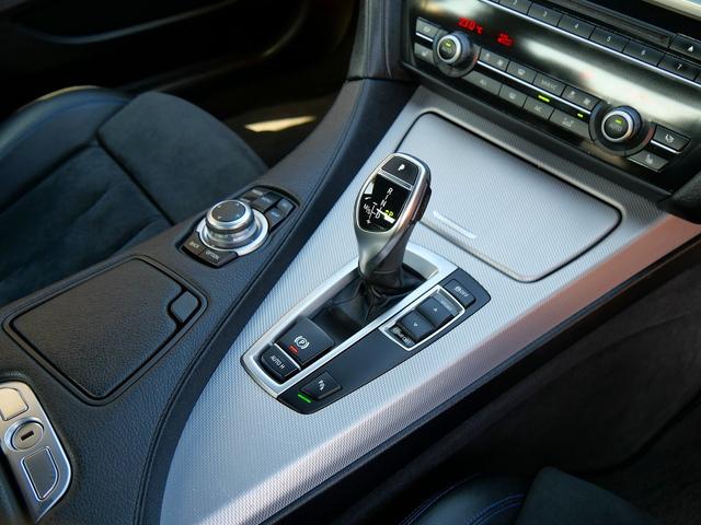 ◆オプションサンルーフ付き【１９０，０００円】◆シュニッツァー１９インチ【ＡＣ　ＳＣＨＮＩＴＺＥＲ　ＴｙｐｅＶＩＩＩ　定価約５０万円】（純正Ｍスポーツ１９インチＡＷあり付属）◆ソフトクローズドドア