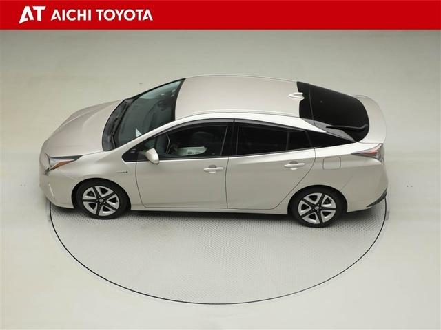 プリウス Aツーリングセレクション ドラレコ付き スマキー イモビライザー バックモニター 1オーナ クルコン LEDヘッドライト DVD視聴可 ETC ナビTV メモリーナビゲーション 横滑り防止機能 キーフリ アルミ AAC AUX(11枚目)