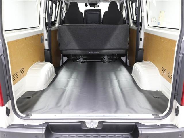 ハイエースバン ロングDX ブレーキサポート リアカメラ PW 運転席エアバッグ ナビテレビ 横滑り防止 イモビ付 パワーステアリング エアコン ミュージックプレイヤー接続可 ABS キーレス ワンセグテレビ ETC付(21枚目)