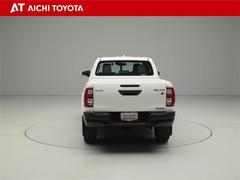 『ＴＯＹＯＴＡ認定中古車』は「まるごとクリーニング」で綺麗な内外装、「車両検査証」はプロによるチェック、買ってからも安心の「ロングラン保証」、３つの安心安全を標準装備したトヨタのブランドＵ−Ｃａｒです 5