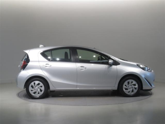 アクア L メモリーナビ ワンセグ バックカメラ ETC CD ミュージックプレイヤー接続可 DVD再生 キーレス ハイブリッド ワンオーナー(7枚目)