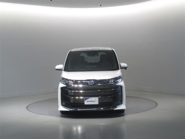 ノア ハイブリッドS-Z 衝突被害軽減システム メモリーナビ フルセグ バックカメラ ETC CD ミュージックプレイヤー接続可 DVD再生 後席モニター オートクルーズコントロール LEDヘッドランプ 両側電動スライド(2枚目)