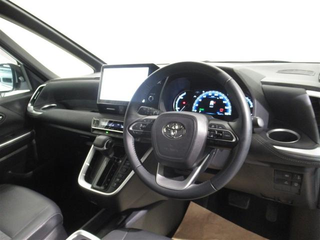 ノア ハイブリッドS-Z 衝突被害軽減システム メモリーナビ フルセグ バックカメラ ETC CD ミュージックプレイヤー接続可 DVD再生 後席モニター オートクルーズコントロール LEDヘッドランプ 両側電動スライド(17枚目)