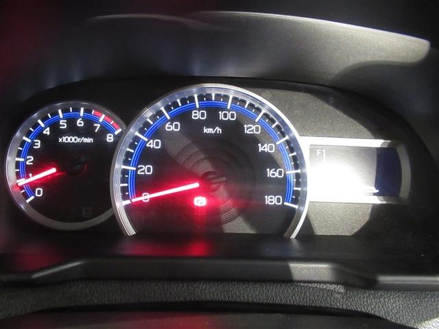 ルーミー カスタムＧ　衝突被害軽減システム　メモリーナビ　フルセグ　バックカメラ　ＥＴＣ　ＣＤ　ミュージックプレイヤー接続可　ＤＶＤ再生　オートクルーズコントロール　ＬＥＤヘッドランプ　両側電動スライド　スマートキー（18枚目）