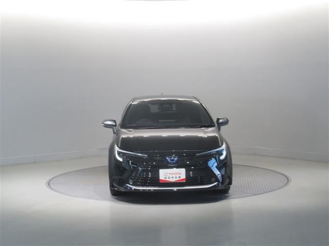 カローラツーリング ハイブリッド　ダブルバイビー　衝突被害軽減システム　メモリーナビ　フルセグ　バックカメラ　ＥＴＣ　ミュージックプレイヤー接続可　オートクルーズコントロール　ＬＥＤヘッドランプ　スマートキー　キーレス　ハイブリッド　ワンオーナー（2枚目）