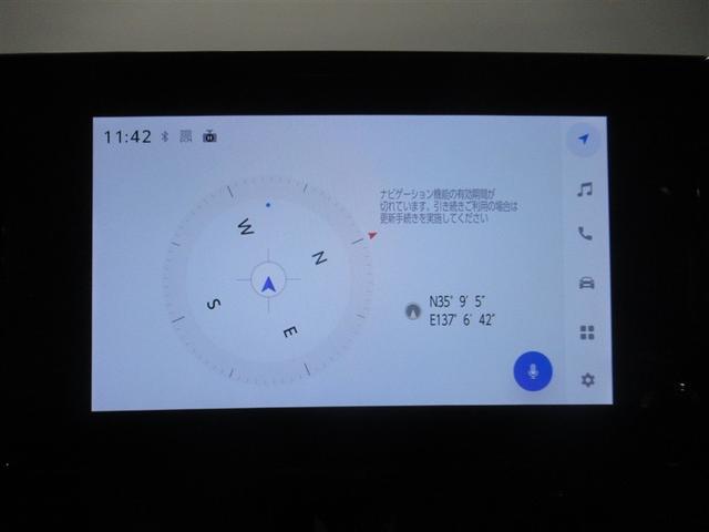 カローラツーリング ハイブリッド　ダブルバイビー　衝突被害軽減システム　メモリーナビ　フルセグ　バックカメラ　ＥＴＣ　ミュージックプレイヤー接続可　オートクルーズコントロール　ＬＥＤヘッドランプ　スマートキー　キーレス　ハイブリッド　ワンオーナー（19枚目）
