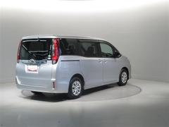 車検、整備、修理などアフターメンテナンスもトヨタカローラ愛知にお任せください。 6