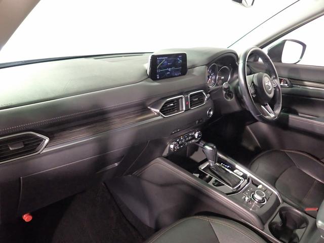 ＣＸ－５ ２５Ｓ　Ｌパッケージ　ワンオーナー／純正ナビ／バックカメラ／ブルートゥース接続／スマートブレーキサポート／インテリキー／ＬＥＤオートライト／黒革シート／シートヒーター／パワーシート／パワーテールゲート／純正１９インチＡＷ（22枚目）