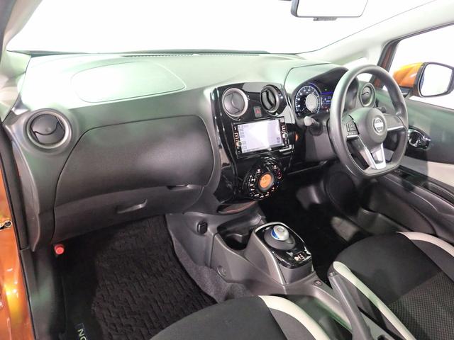 ノート ｅ－パワー　Ｘ　純正ナビ／全方位カメラ／フルセグＴＶ／ブルートゥース接続／ＣＤ・ＤＶＤ／音楽録音／衝突軽減ブレーキ／デジタルインナーミラー／インテリキー／ＬＥＤオートライト／クリアランスソナー／スペアキー有り（19枚目）