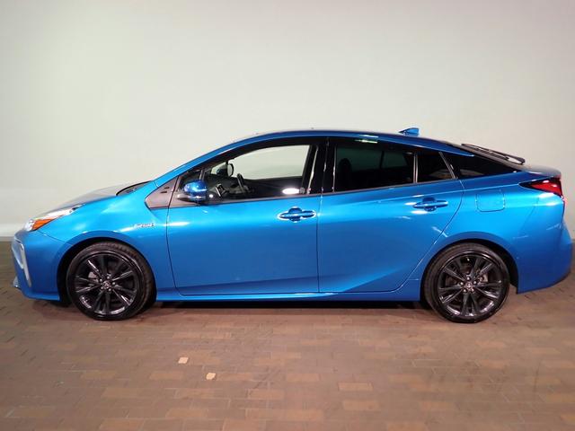 TOYOTA PRIUS A
