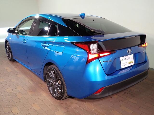 TOYOTA PRIUS A