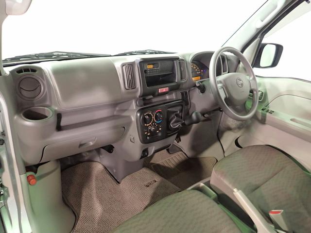 ＮＶ１００クリッパーバン ＤＸ　５ＭＴ／キーレスエントリー／オートライト／両側スライドドア／純正ＡＭＦＭラジオ／フロントパワーウインドウ／横滑り防止機能（16枚目）