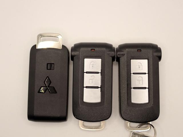 ｅＫスペースカスタム カスタムＴ　ターボ車／禁煙車／純正ナビ／全方位カメラ／フルセグＴＶ／ブルートゥース／ＣＤ・ＤＶＤ／ドライブレコーダー／ＥＴＣ／インテリキー／ＨＩＤオートライト／両側パワースライドドア／純正１５ＡＷ／スペアキー有り（8枚目）