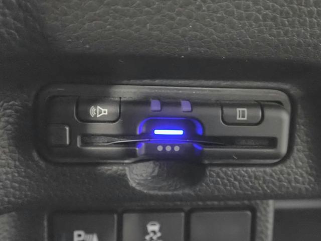 Ｎ－ＢＯＸカスタム Ｌターボ　禁煙車／純正８インチナビ／バックカメラ／フルセグＴＶ／ブルートゥース／ＣＤ・ＤＶＤ／ホンダセンシング／スマートキー／ＬＥＤオートライト／両側パワスラ／ハーフレザーシート／シートヒーター／レンタアップ（8枚目）