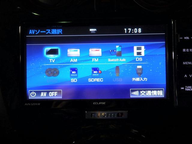 ノート ニスモ　Ｓ　ワンオーナー／禁煙車／社外ナビ／フルセグＴＶ／ブルートゥース接続／ＣＤ・ＤＶＤ／音楽録音／インテリキー／ＬＥＤオートライト／純正１７インチアルミ／ＨＫＳマフラー（純正有り）／ＥＴＣ／スペアキー有り（6枚目）