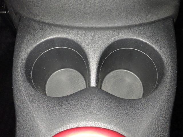 ノート ニスモ　Ｓ　ワンオーナー／禁煙車／社外ナビ／フルセグＴＶ／ブルートゥース接続／ＣＤ・ＤＶＤ／音楽録音／インテリキー／ＬＥＤオートライト／純正１７インチアルミ／ＨＫＳマフラー（純正有り）／ＥＴＣ／スペアキー有り（18枚目）