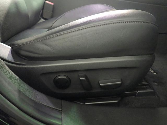 ＭＡＺＤＡ３ファストバック ＸＤ　Ｌパッケージ　禁煙車／純正ナビ／全方位カメラ／フルセグＴＶ／ブルートゥース／ＣＤ・ＤＶＤ／ＨＤＭＩ／衝突軽減ブレーキ／黒革シート／パワーシート／シートヒーター／インテリキー／ＬＥＤオートライト／ＥＴＣ／純正１８ＡＷ（13枚目）