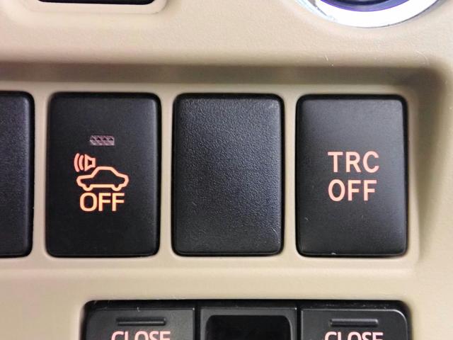 ノア ハイブリッドG 外ナビ/バックカメラ/フルセグTV/ブルートゥース/CD・DVD/音楽録音/フリップダウンモニター/ETC/インテリキー/HIDオートライト/シートヒーター/両側パワスラ/革調シートカバー/純15AW(13枚目)