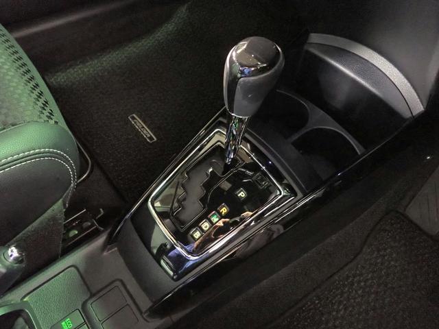 カローラフィールダー ハイブリッドG ダブルバイビー 社外ナビ/バックカメラ/フルセグTV/ブルートゥース/CD・DVD/ETC/衝突軽減ブレーキ/スマートキー/LEDオートライト/ハーフレザーシート/オートハイビーム/純正16インチアルミ(18枚目)