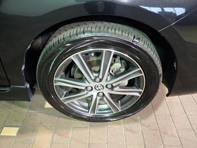 カローラフィールダー ハイブリッドG ダブルバイビー 社外ナビ/バックカメラ/フルセグTV/ブルートゥース/CD・DVD/ETC/衝突軽減ブレーキ/スマートキー/LEDオートライト/ハーフレザーシート/オートハイビーム/純正16インチアルミ(32枚目)