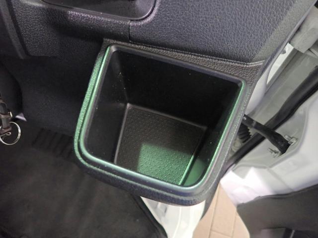 ハイゼットカーゴ ＤＸ　ワンオーナー／スマートアシスト／衝突軽減ブレーキ／オートライト／オートハイビーム／クリアランスソナー／キーレスエントリー／ＥＴＣ車載器／純正ＡＭＦＭラジオ（16枚目）