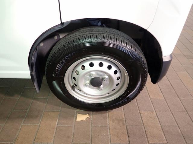 ハイゼットカーゴ ＤＸ　ワンオーナー／スマートアシスト／衝突軽減ブレーキ／オートライト／オートハイビーム／クリアランスソナー／キーレスエントリー／ＥＴＣ車載器／純正ＡＭＦＭラジオ（32枚目）