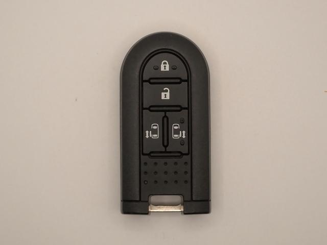 ウェイク ＧターボリミテッドＳＡＩＩＩ　禁煙車／社外ナビ／フルセグＴＶ／ＥＴＣ車載器／衝突軽減ブレーキ／インテリキー／ＬＥＤオートライト／オートハイビーム／両側パワースライドドア／純正１５インチアルミ／アイドリングストップ／電動格納ミラー（7枚目）