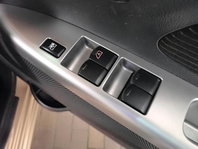 デイズ ハイウェイスター　Ｊ　禁煙車／純正ナビ／フルセグＴＶ／ブルートゥース接続／ＥＴＣ車載器／キーレスエントリー／純正１４インチアルミ／電動格納ミラー／両席エアバッグ／アンチロックブレーキ（9枚目）