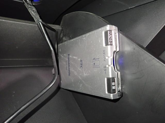 ノート X 禁煙車/社外HDDナビ/バックカメラ/フルセグTV/CD・DVD/音楽録音/ETC車載器/衝突軽減ブレーキ/インテリキー/LEDオートライト/オートハイビーム/電子パーキングブレーキ(9枚目)
