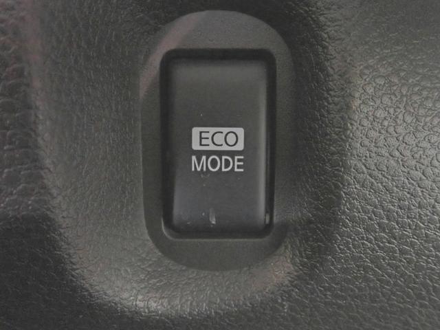 キューブ １５Ｘ　社外ナビ／バックカメラ／フルセグＴＶ／ＥＴＣ車載器／インテリキー／社外１５インチアルミ／社外ＬＥＤヘッドライト／アイドリングストップ／電動格納ミラー／スペアキー有り（10枚目）