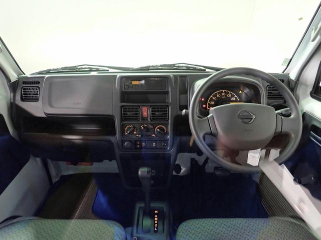 NT100クリッパートラック DX セーフティパッケージ 4WD/オートマ車/禁煙車/衝突軽減ブレーキ/オートライト/車線逸脱警報/荷台ラバーマット/純正AMFMラジオ(14枚目)