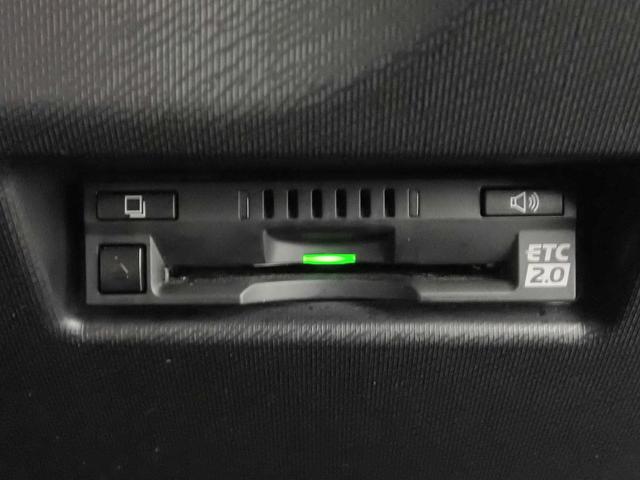 TOYOTA AQUA CROSSOVER GLAM