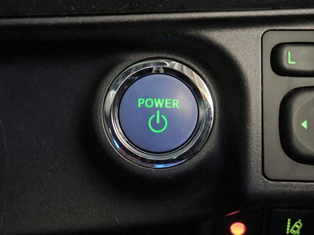 TOYOTA AQUA CROSSOVER GLAM