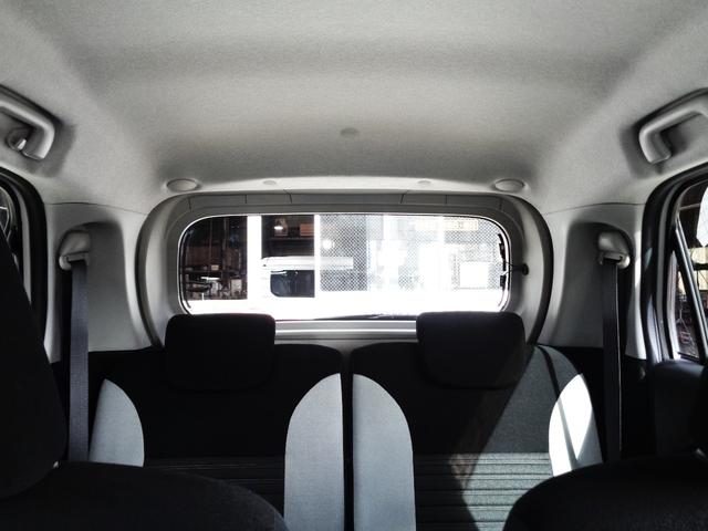 遠方のお客様よりご依頼の多い運転席から車両後部を見た画像でございます！さあいつ？どこに？誰とお出かけしますか？現品限りの中古車となりますお早めにご検討下さい！全車整備・保証付きとなります！安心ですね！