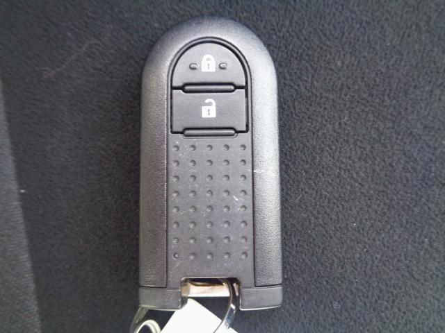 スマートキーはもちろん２本ご用意します！追加でスマートキー作成、キーを紛失してしまったお車のキー作成、セキュリティ登録などお任せ下さい！ご相談のみでも大歓迎！お車に関することは何でもご相談ください！