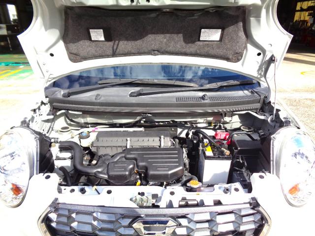 弊社では全車整備付きとなっております！整備内容としましてはエンジンオイル、オイルエレメント、ワイパーゴム、バッテリーは無条件で交換！その他の消耗品につきましてもメカニックの判断で随時交換します！