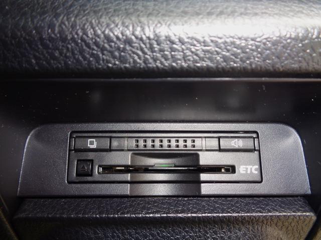 安心してください！ＥＴＣ車載器付いていますよ！あるとうれしい装備からないと困る装備に変わりつつあるＥＴＣ車載器！渋滞中はどうしようもないですが乗り降りは快適ですよ！専用のＥＴＣカードをお忘れなく！